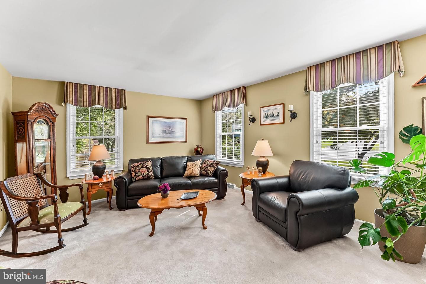 105 Helm Way photo 5