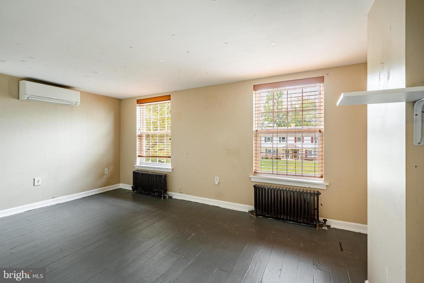 430 Jefferson Avenue photo 13