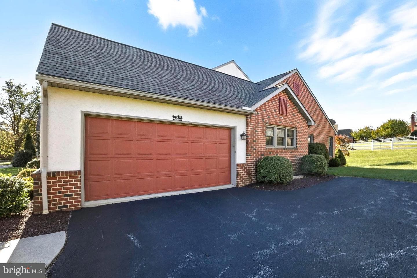 242 Steeplechase Drive photo 11