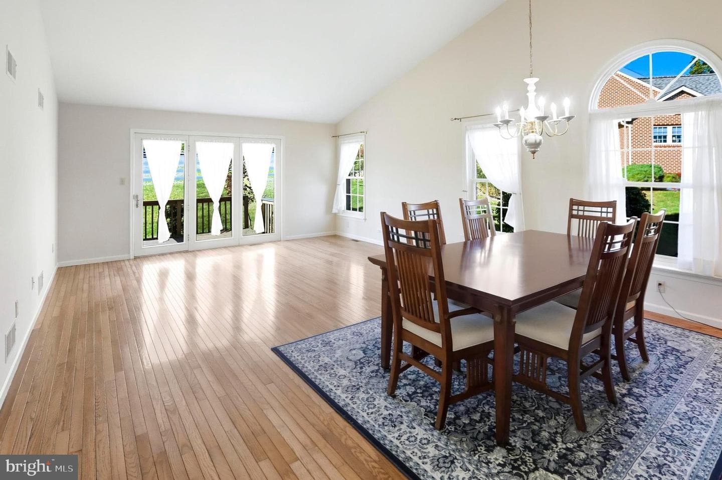 242 Steeplechase Drive photo 31