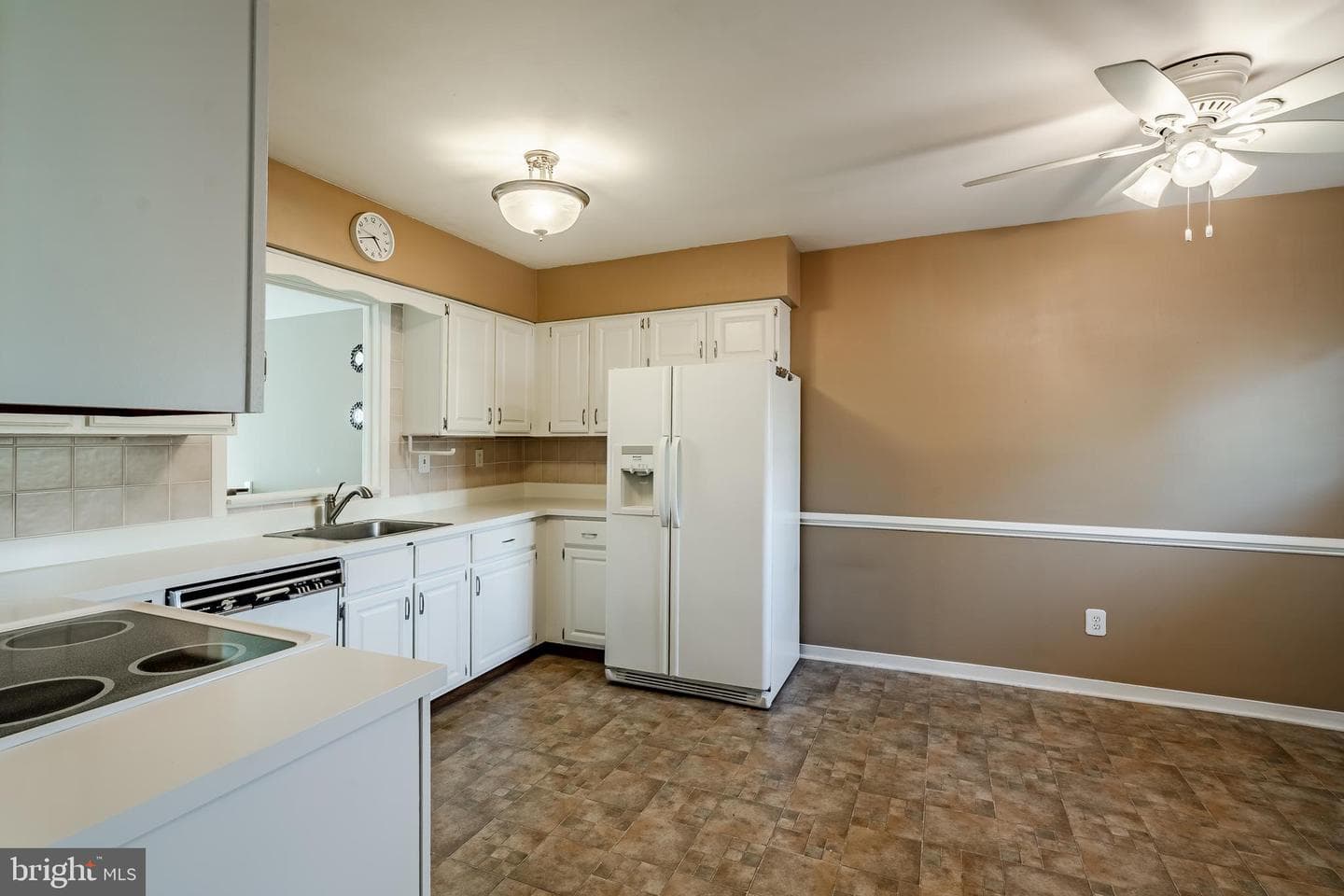801 Winchester Court #801 photo 26