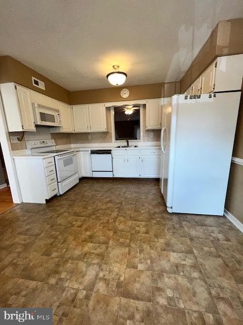 801 Winchester Court #801 photo 3