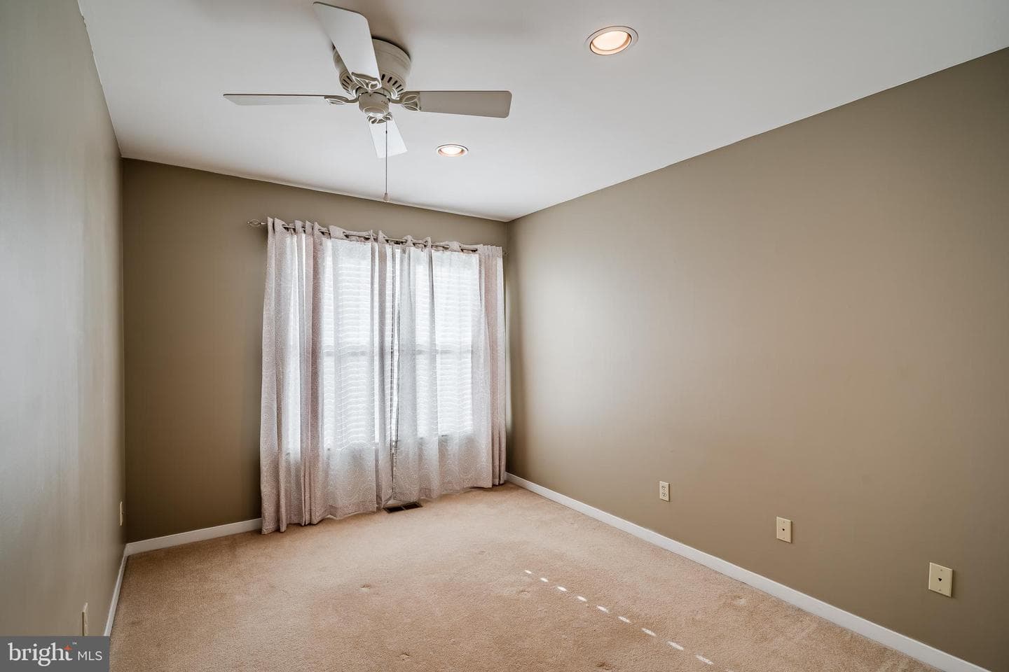 801 Winchester Court #801 photo 61