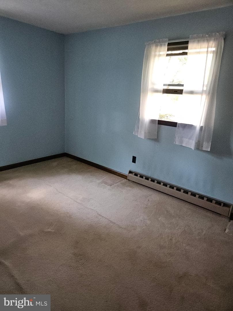 47 Roberts Circle photo 23