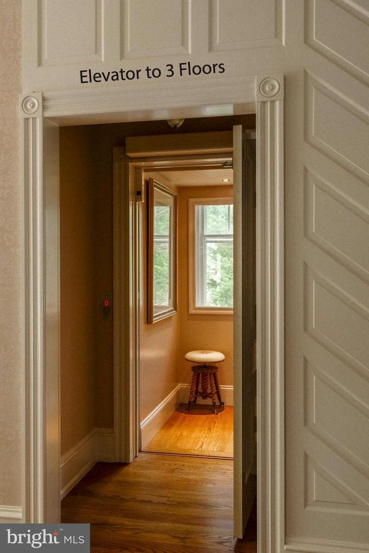 1069 Heartsease Drive photo 25