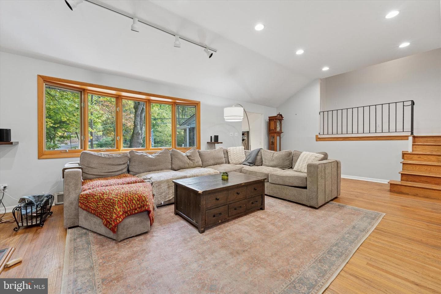808 Berwyn Baptist Road photo 5