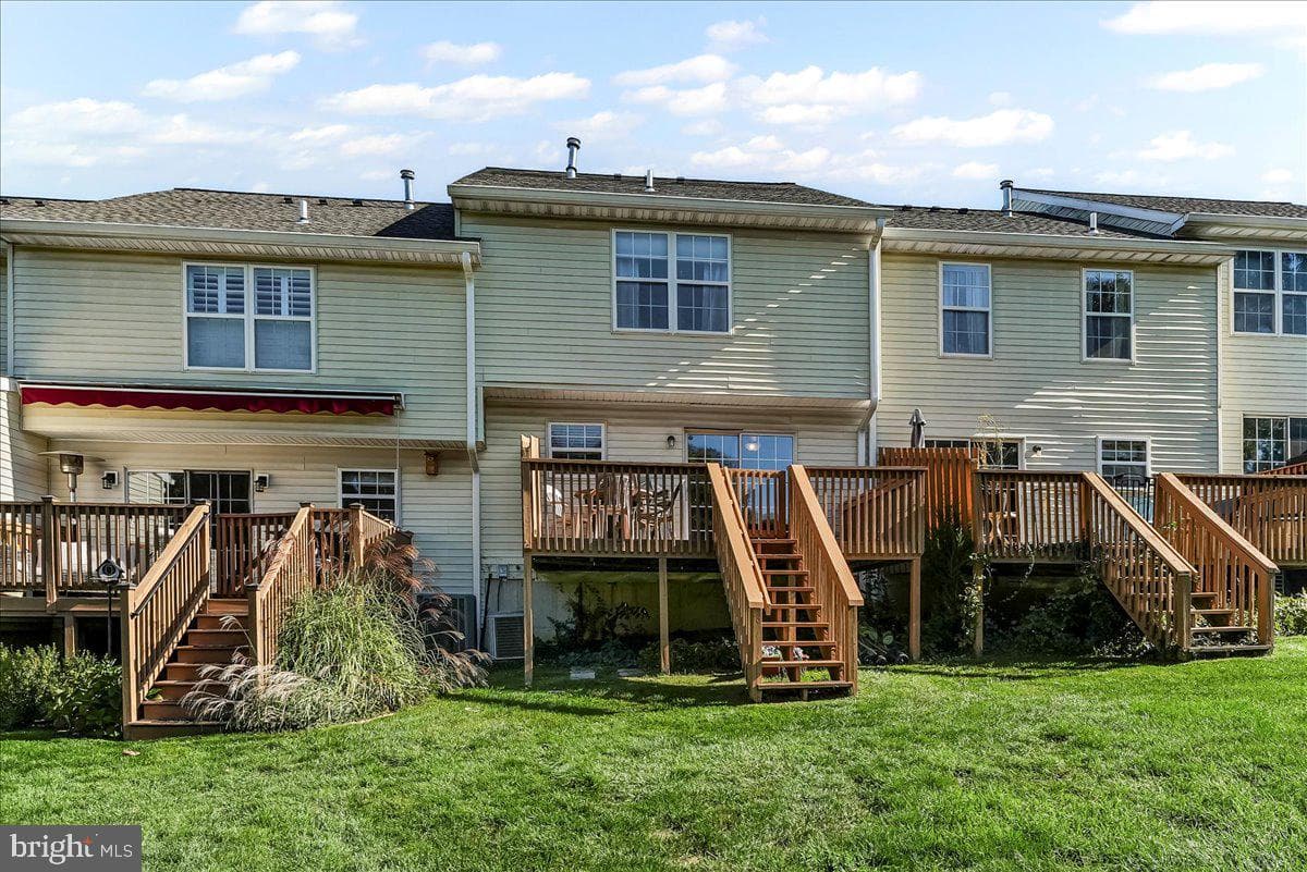 741 Shropshire Drive photo 27