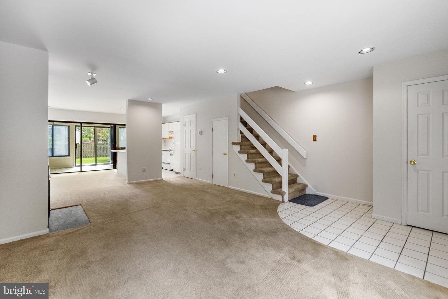 45 Landmark Drive photo 7