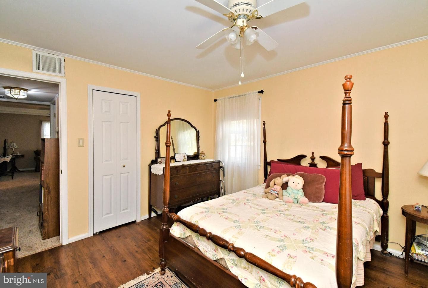 1220 Tyler Avenue photo 28