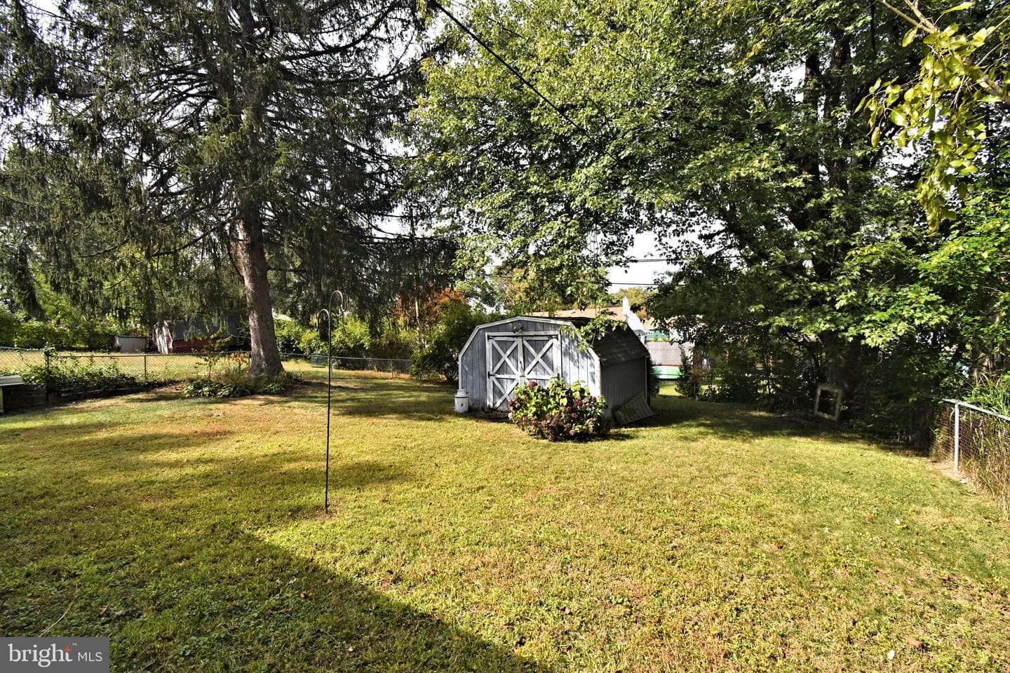 1220 Tyler Avenue photo 39