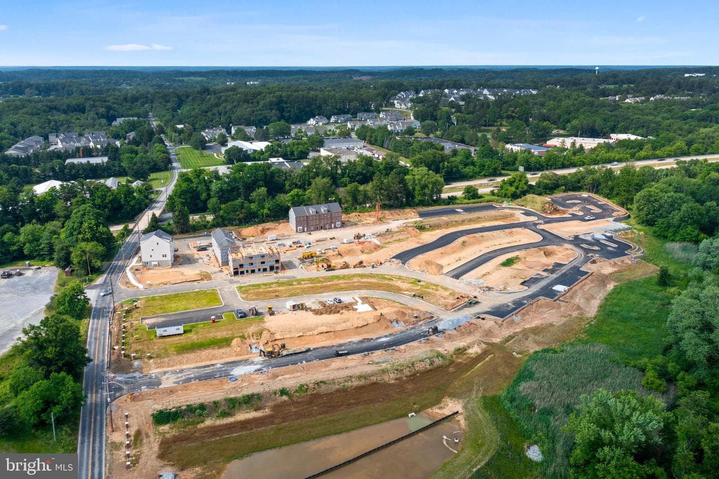 10102 Beacon Street photo 12