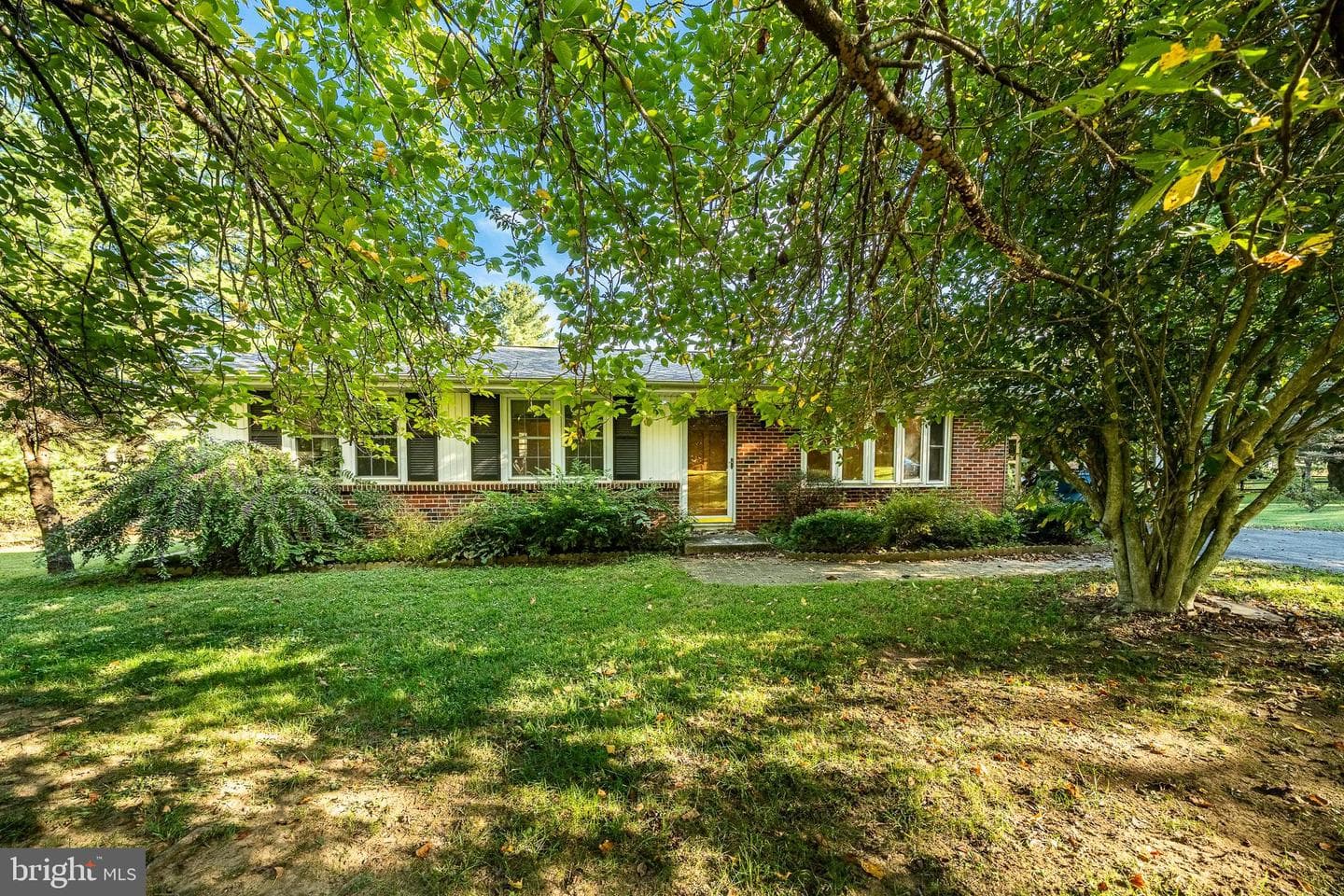 1702 W Street Road photo 1