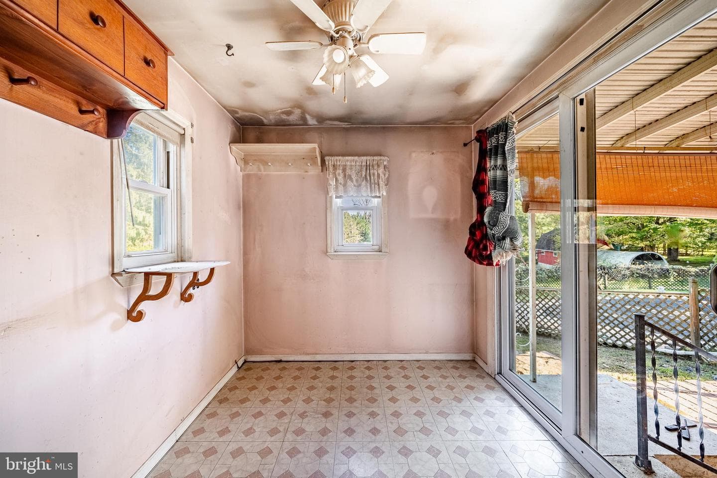 1702 W Street Road photo 11