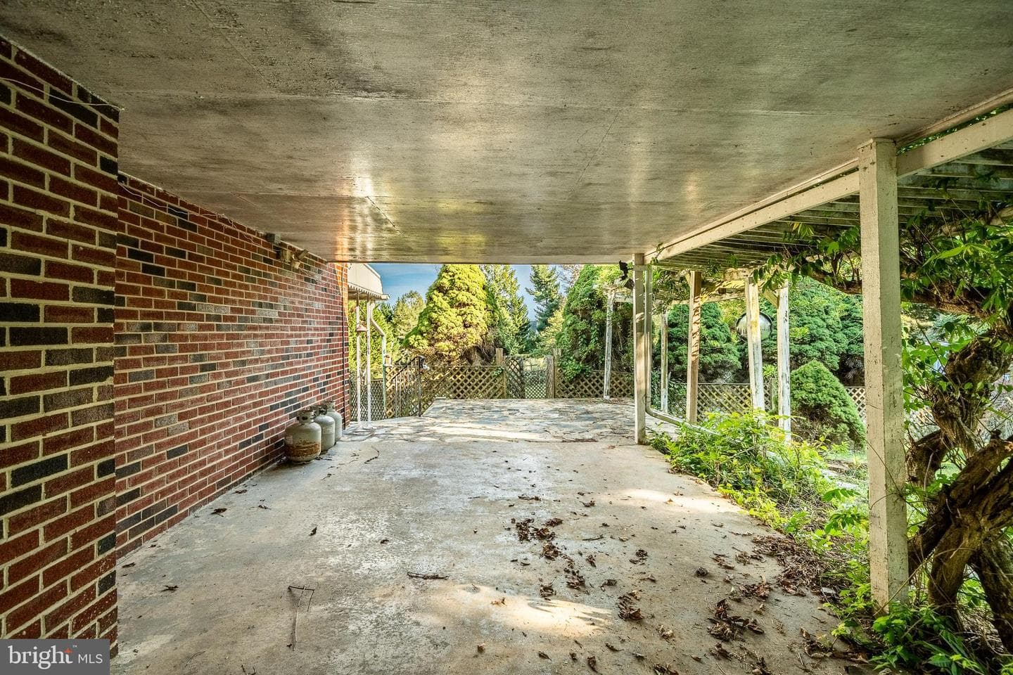 1702 W Street Road photo 30