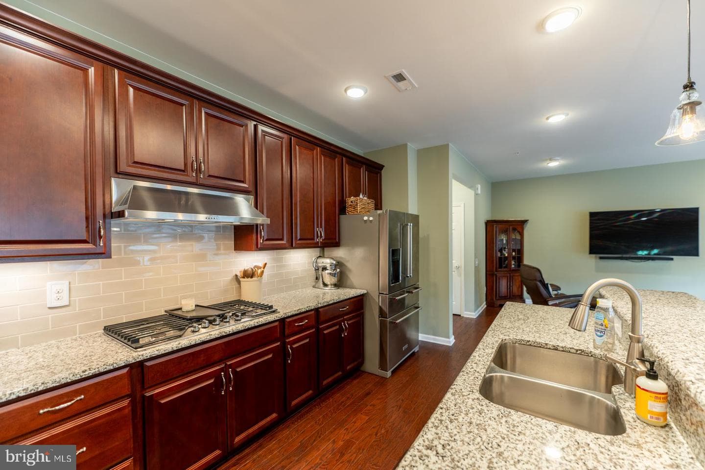 741 Sun Valley Court photo 20