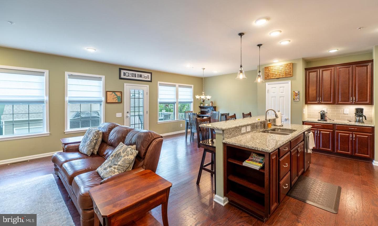 741 Sun Valley Court photo 23
