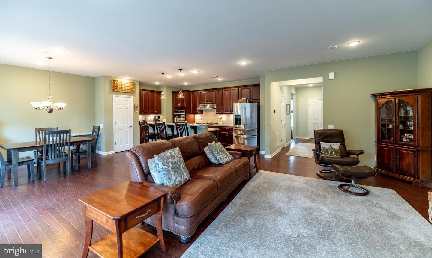 741 Sun Valley Court photo 26
