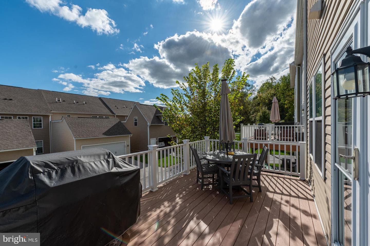 741 Sun Valley Court photo 32