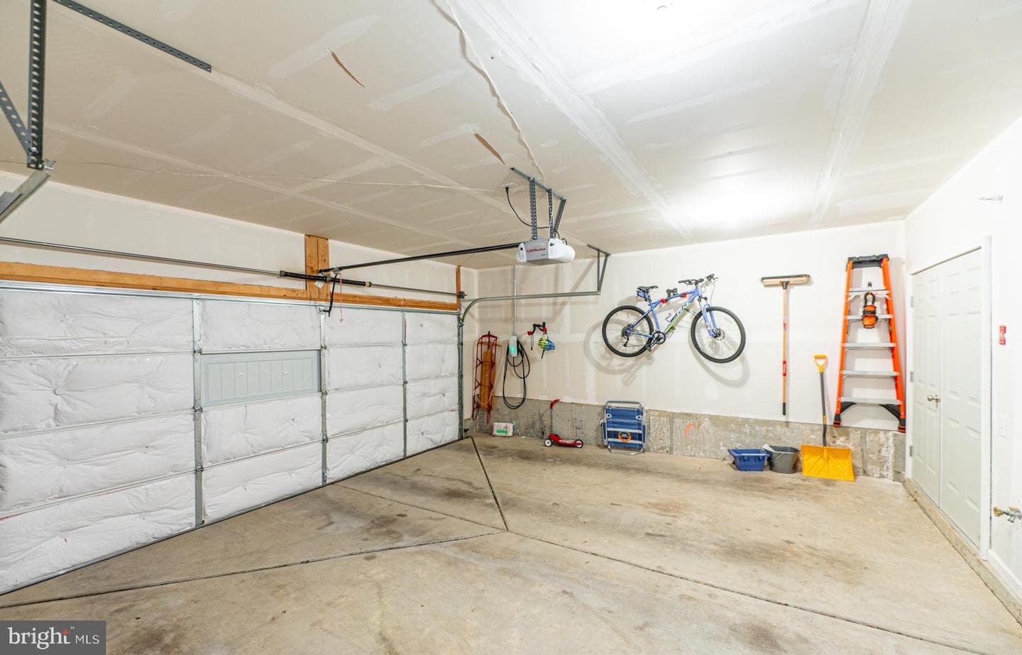 741 Sun Valley Court photo 57