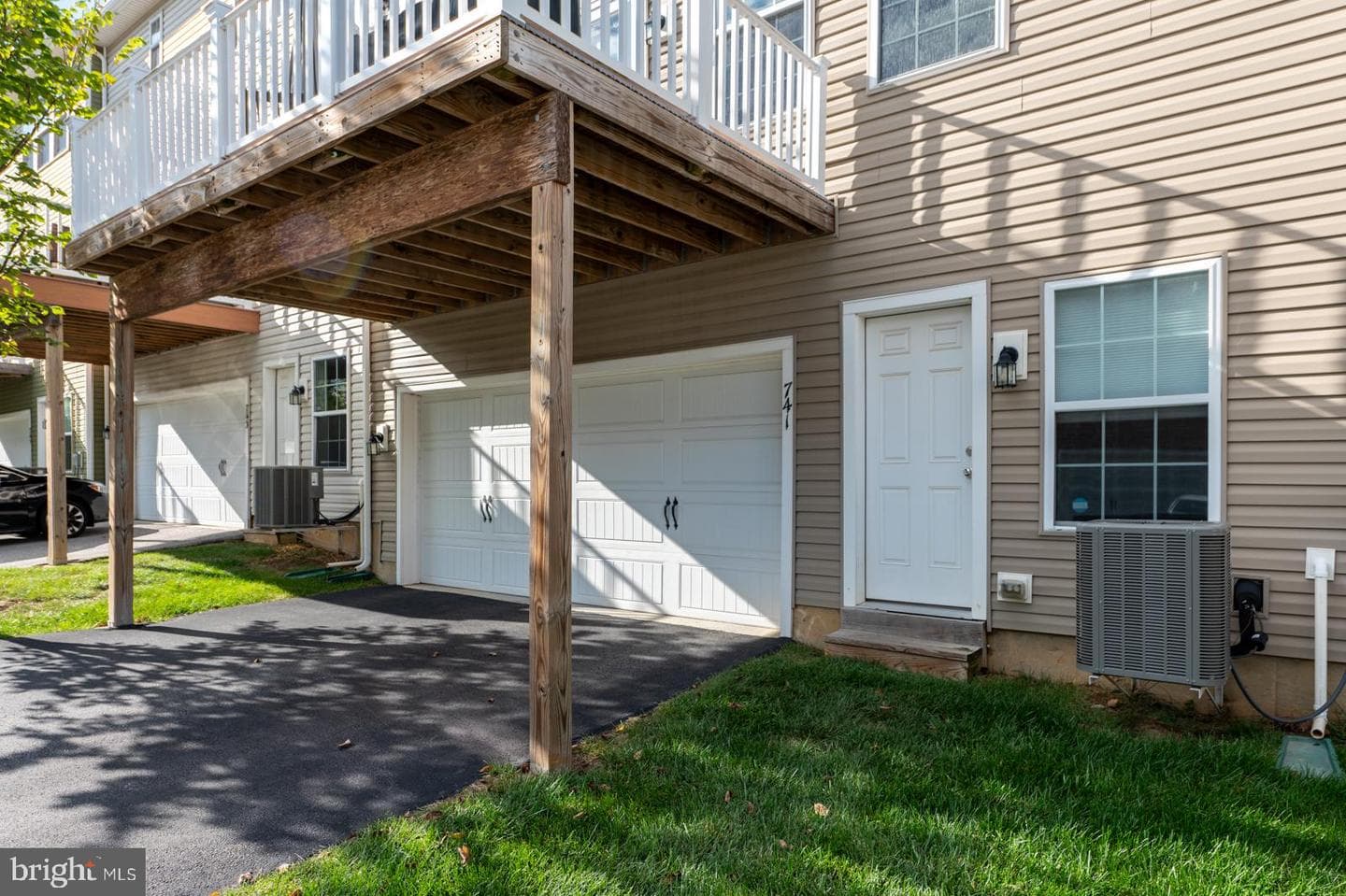 741 Sun Valley Court photo 59