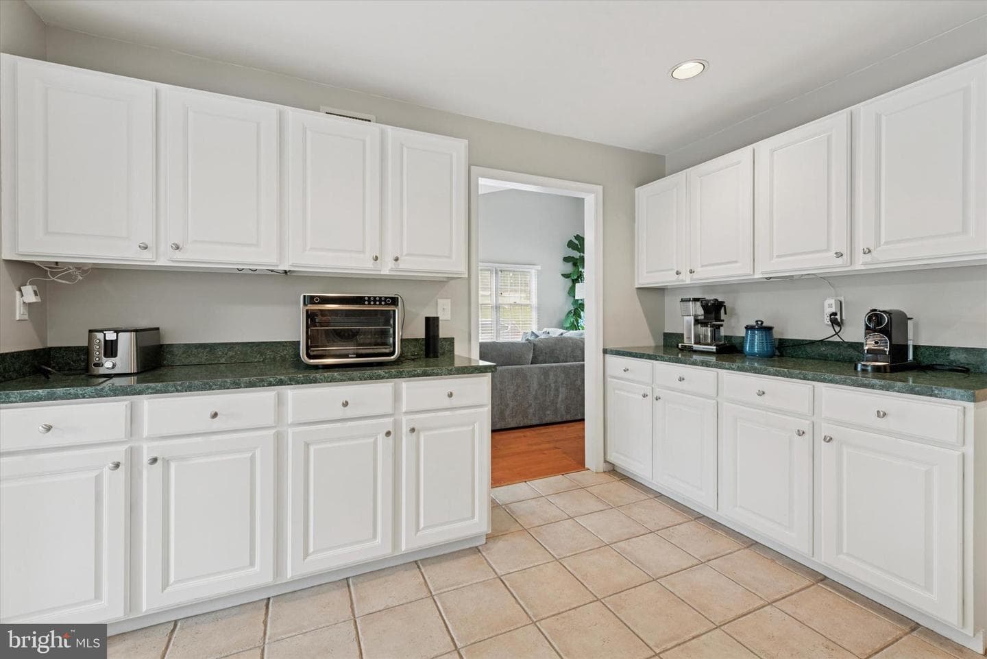 700 Revere Road photo 9