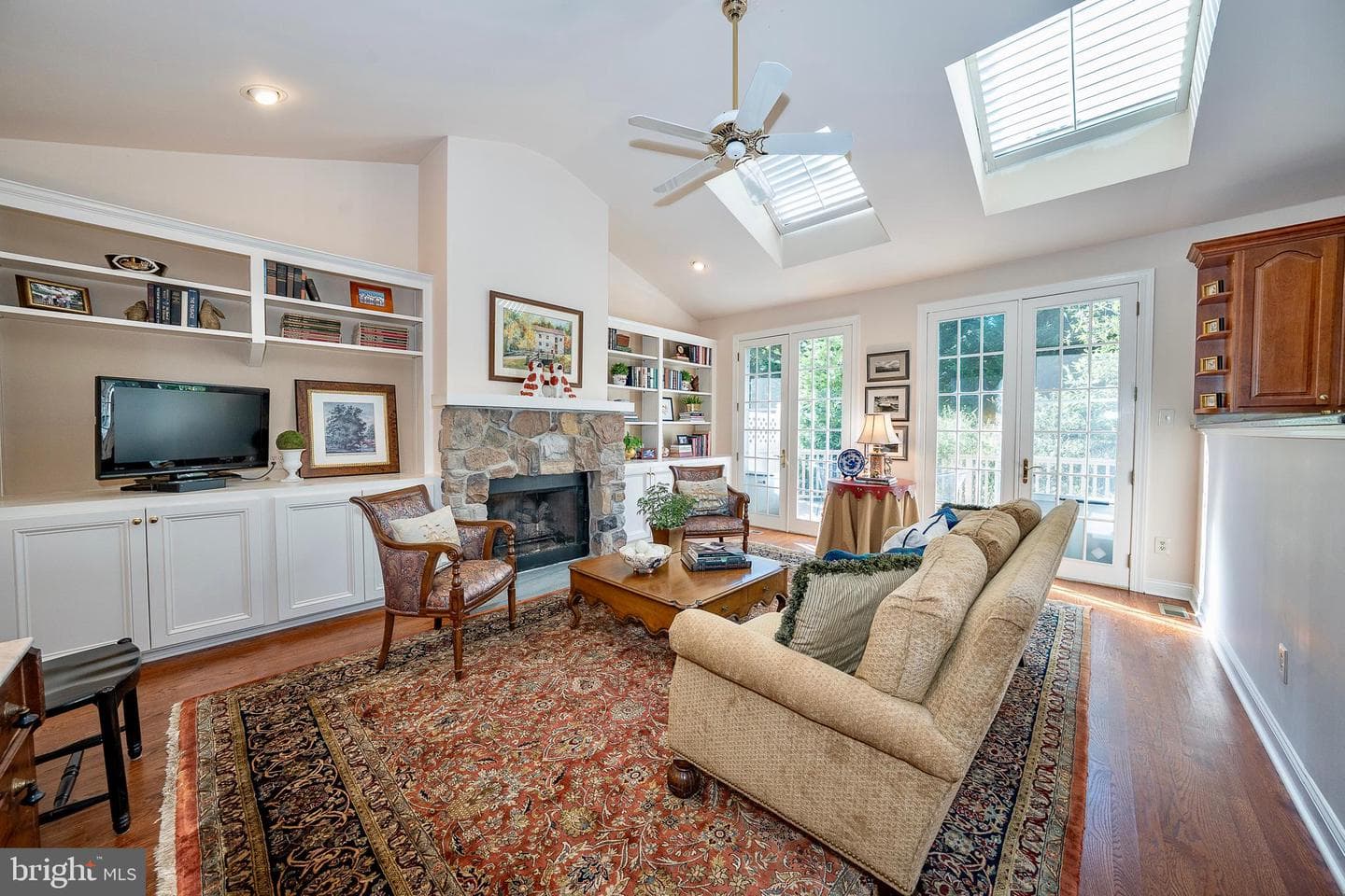 191 Stony Point Drive photo 17