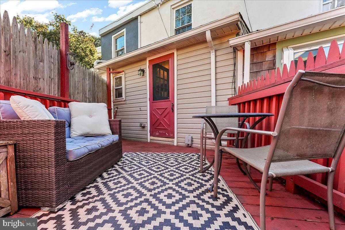 333 Hannum Avenue photo 23