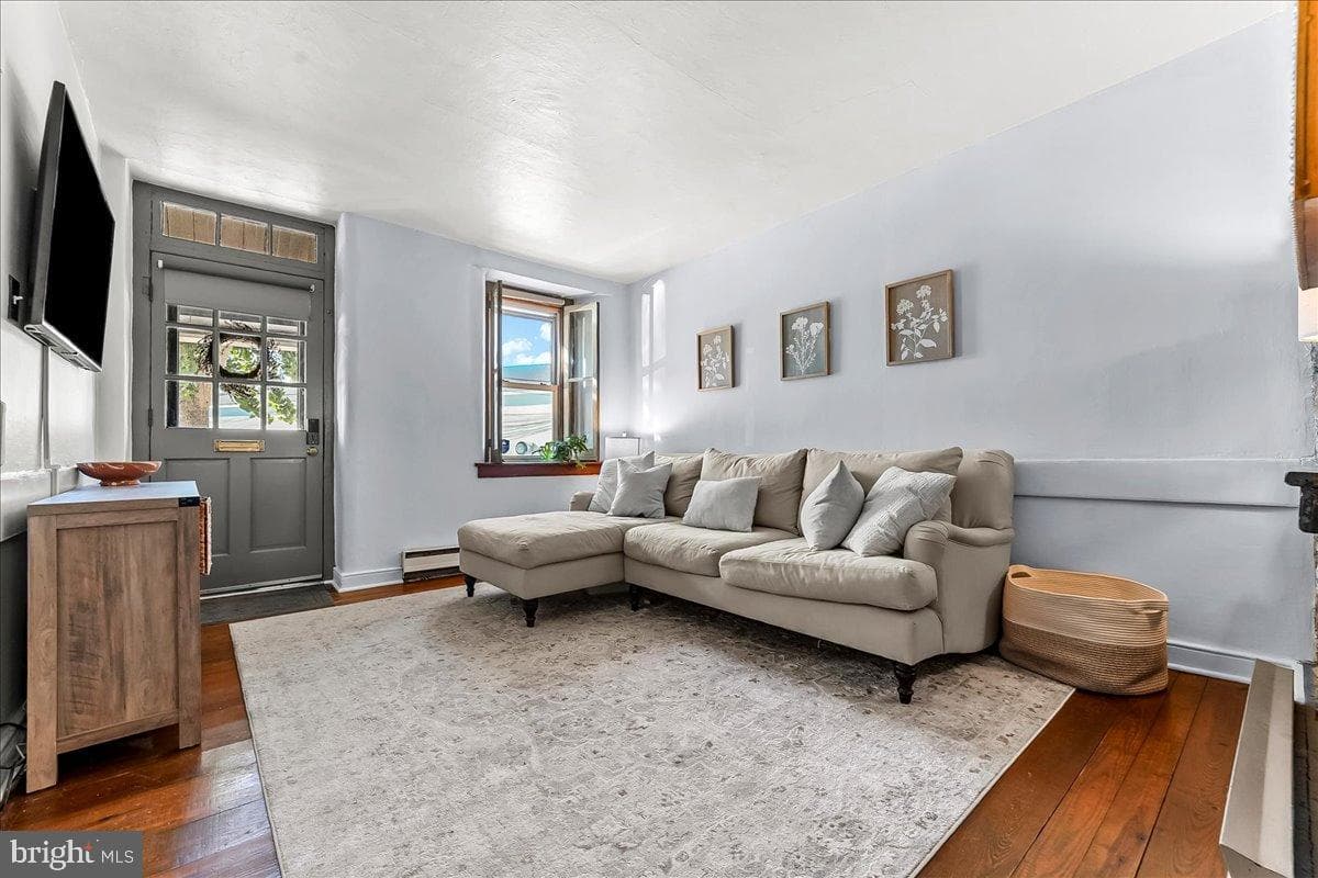 333 Hannum Avenue photo 4