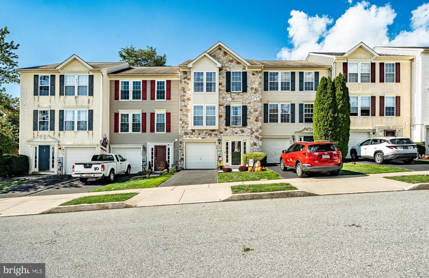 408 Green Hill Road photo 1