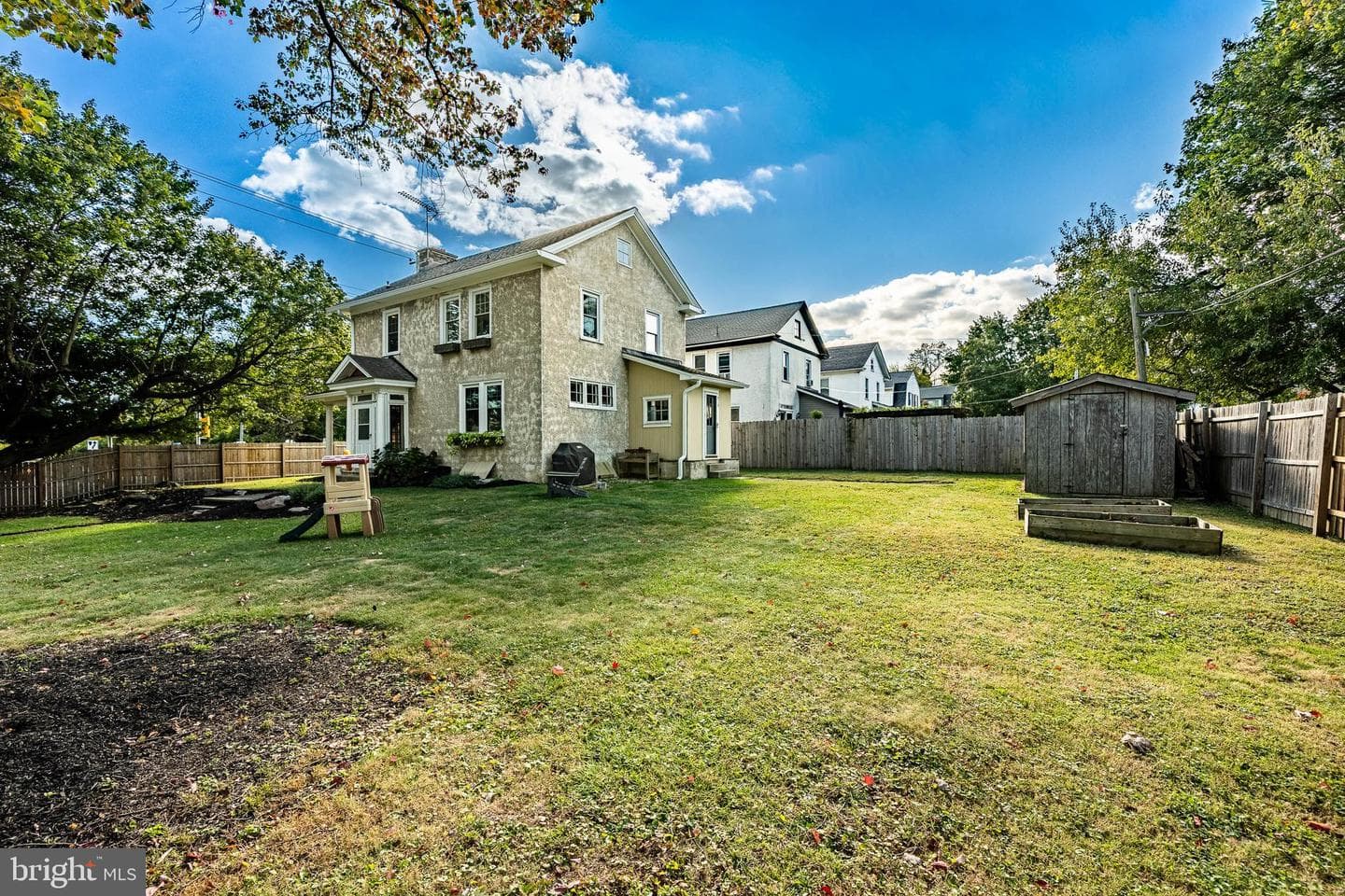 915 West Chester Pike photo 30