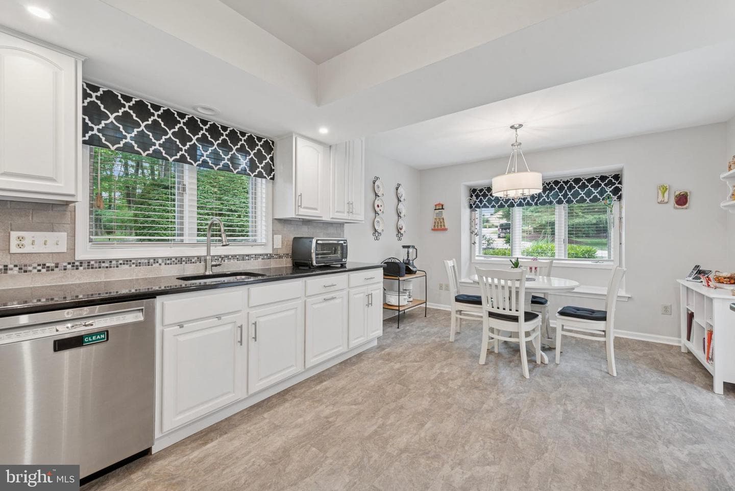1243 Princeton Lane #1243 photo 4