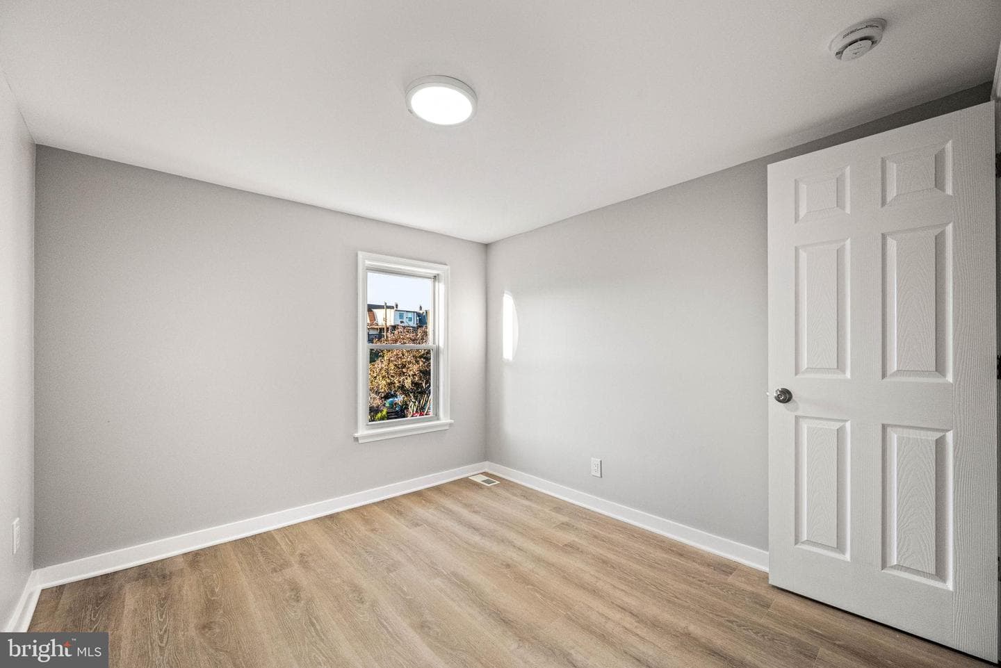 309 Jefferson Avenue photo 22