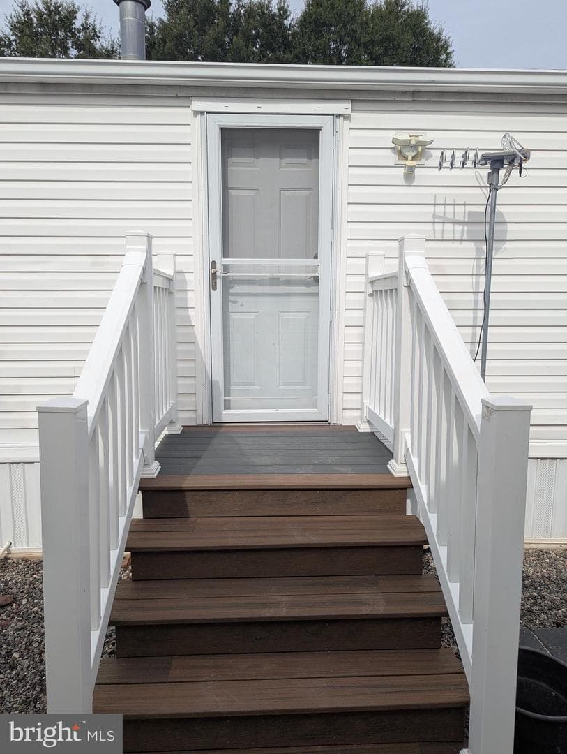 38 Rosewood Lane photo 4