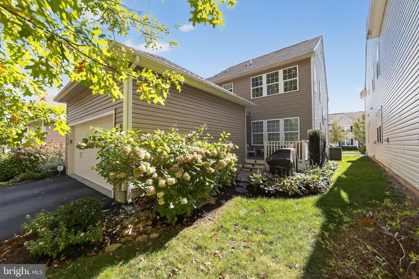 618 Kent Court photo 33