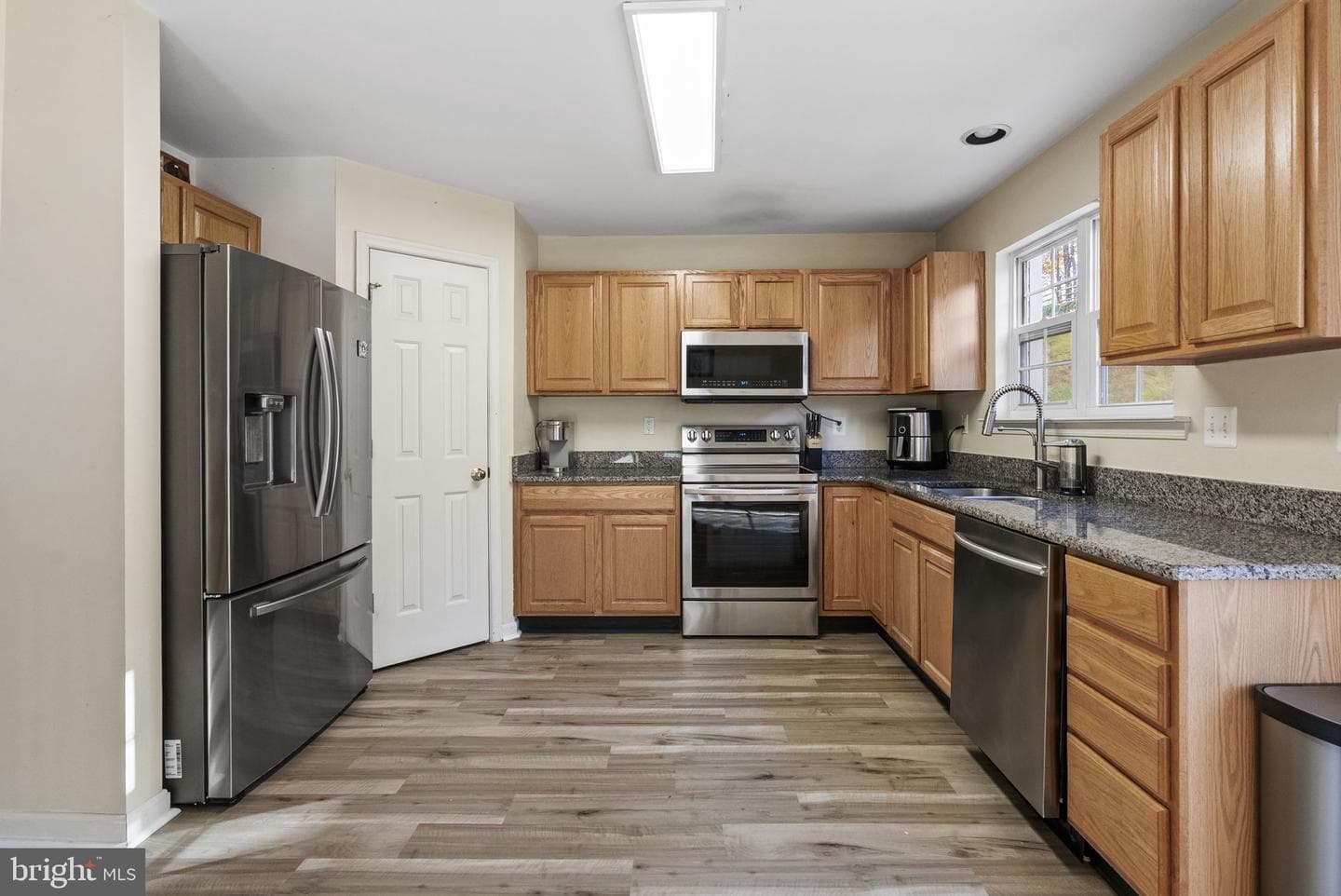 27 Branford Way photo 12