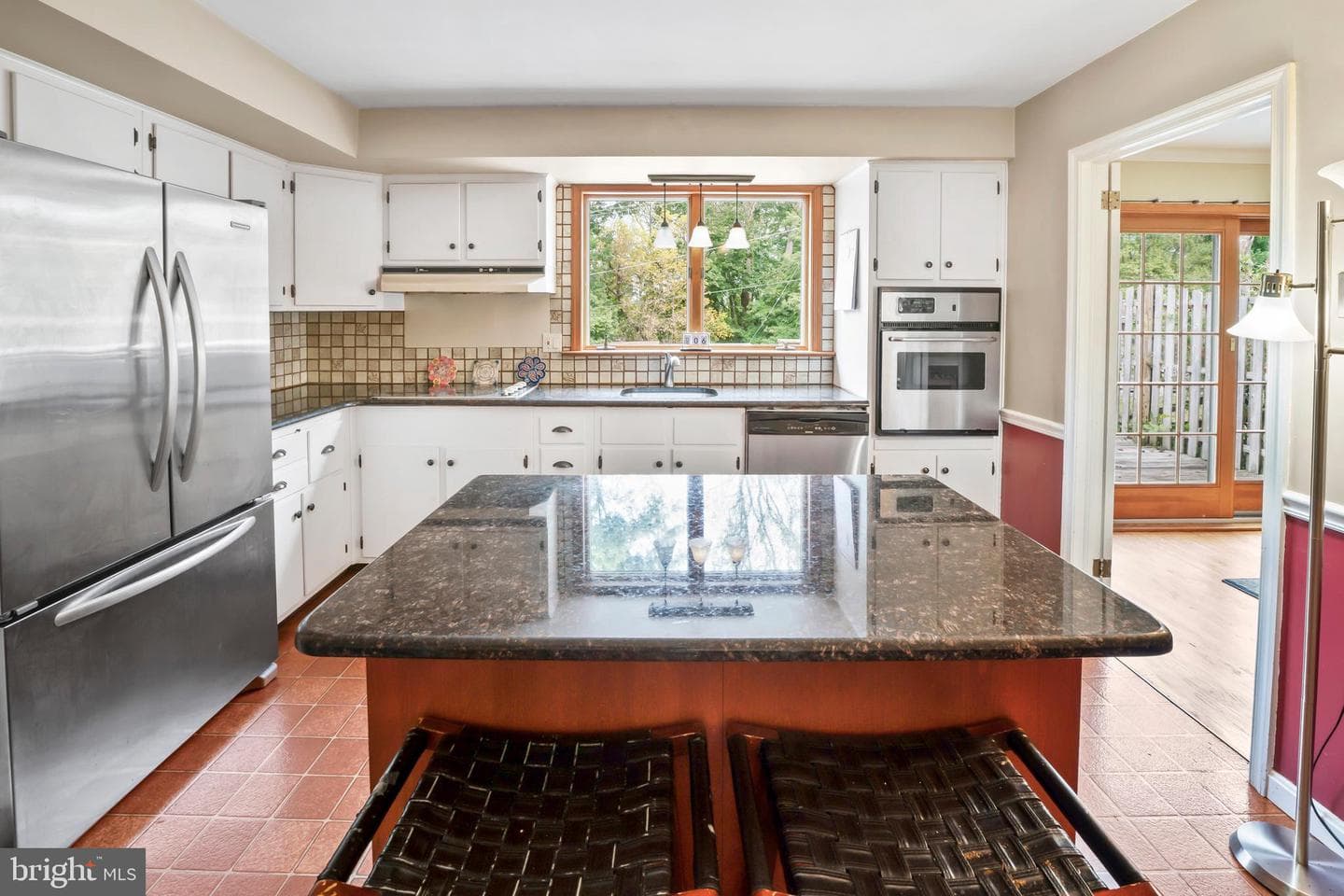 387 Devonshire Road photo 12