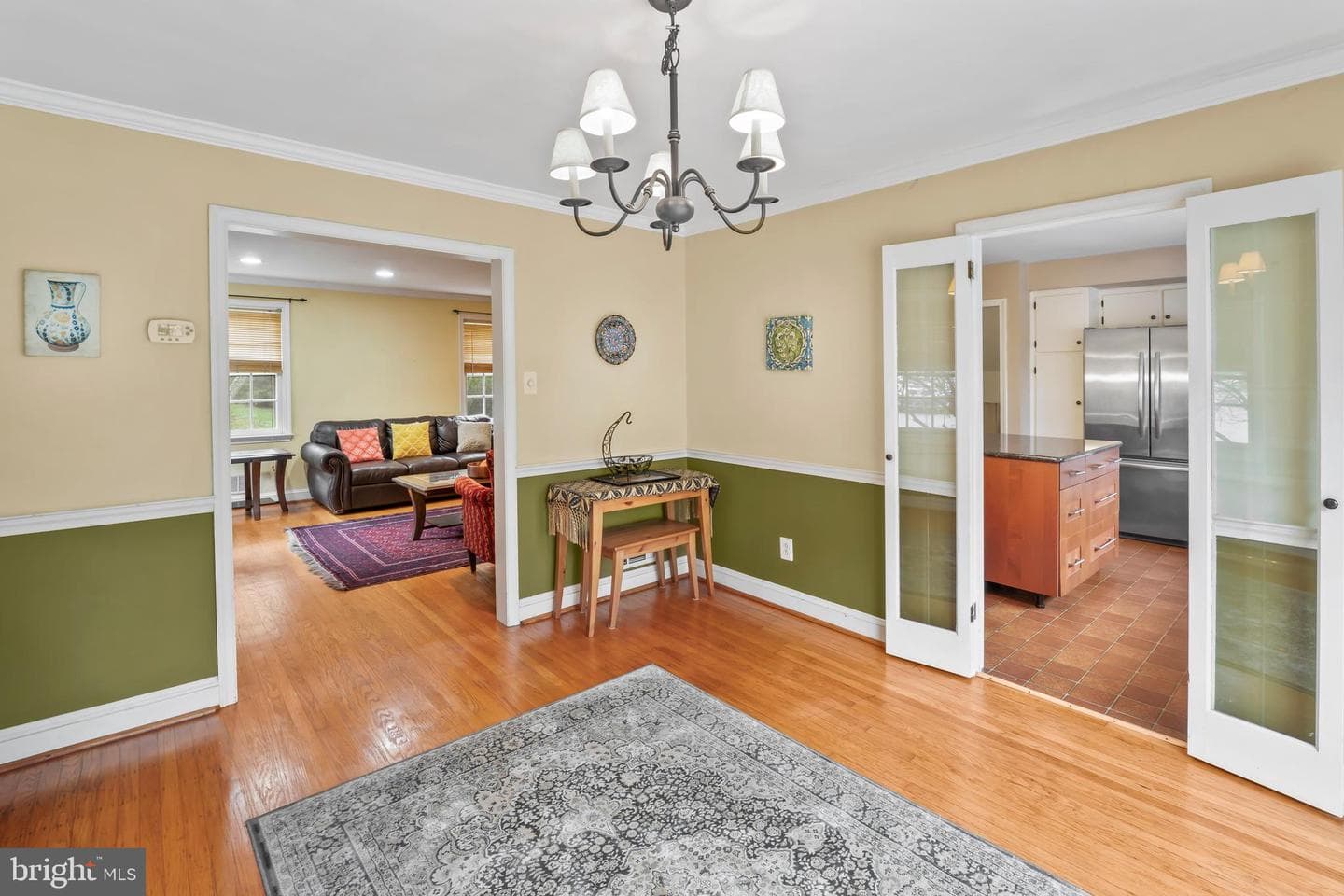 387 Devonshire Road photo 16