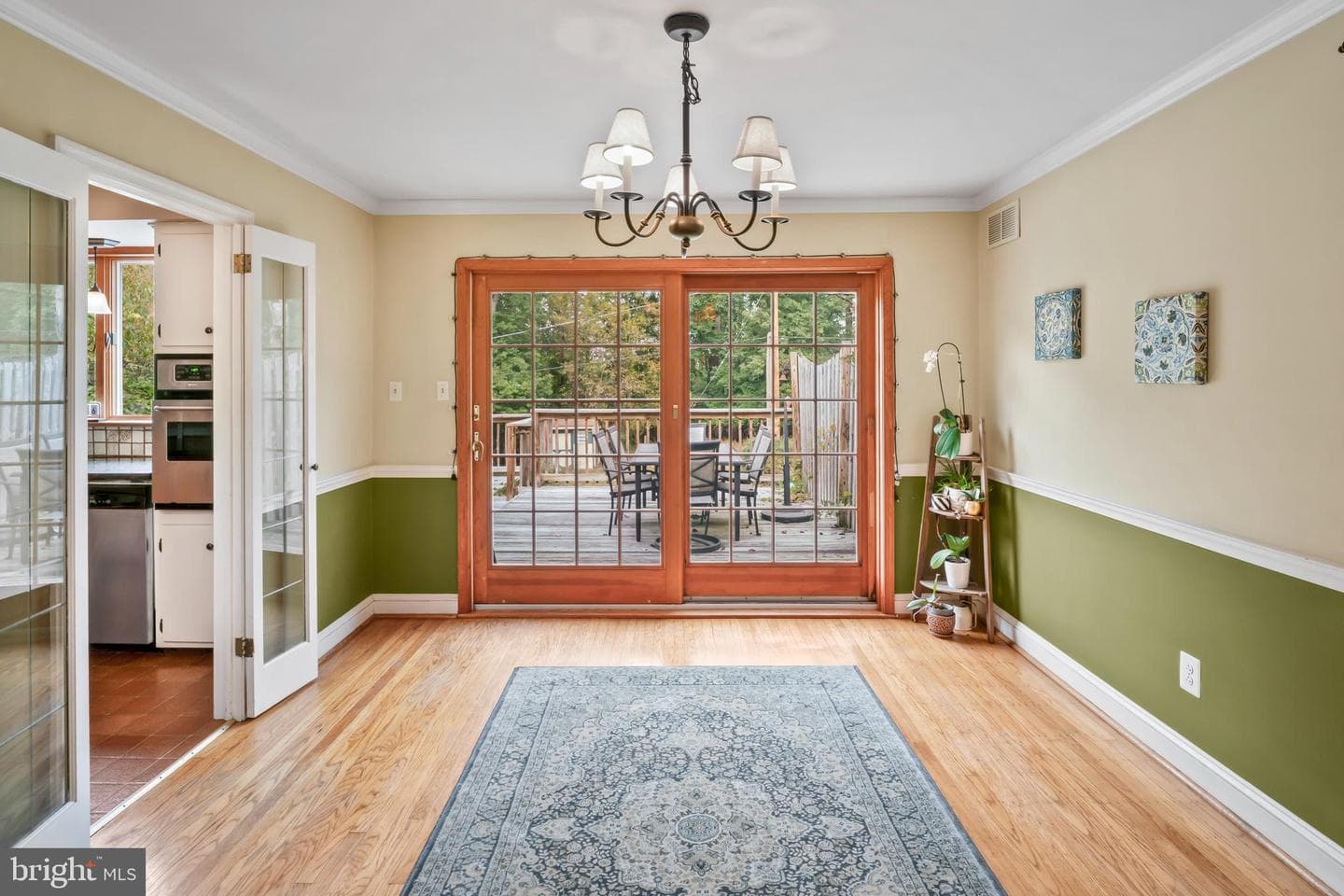 387 Devonshire Road photo 17