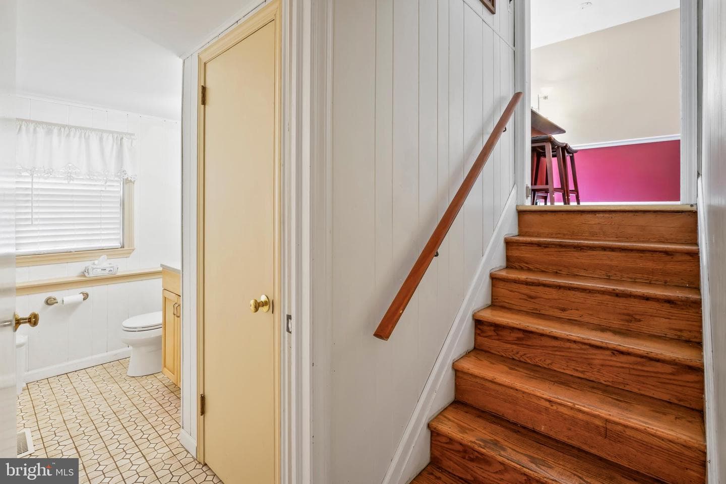 387 Devonshire Road photo 30