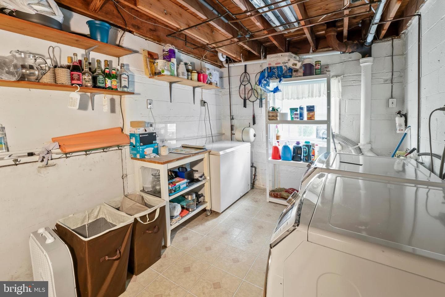387 Devonshire Road photo 35