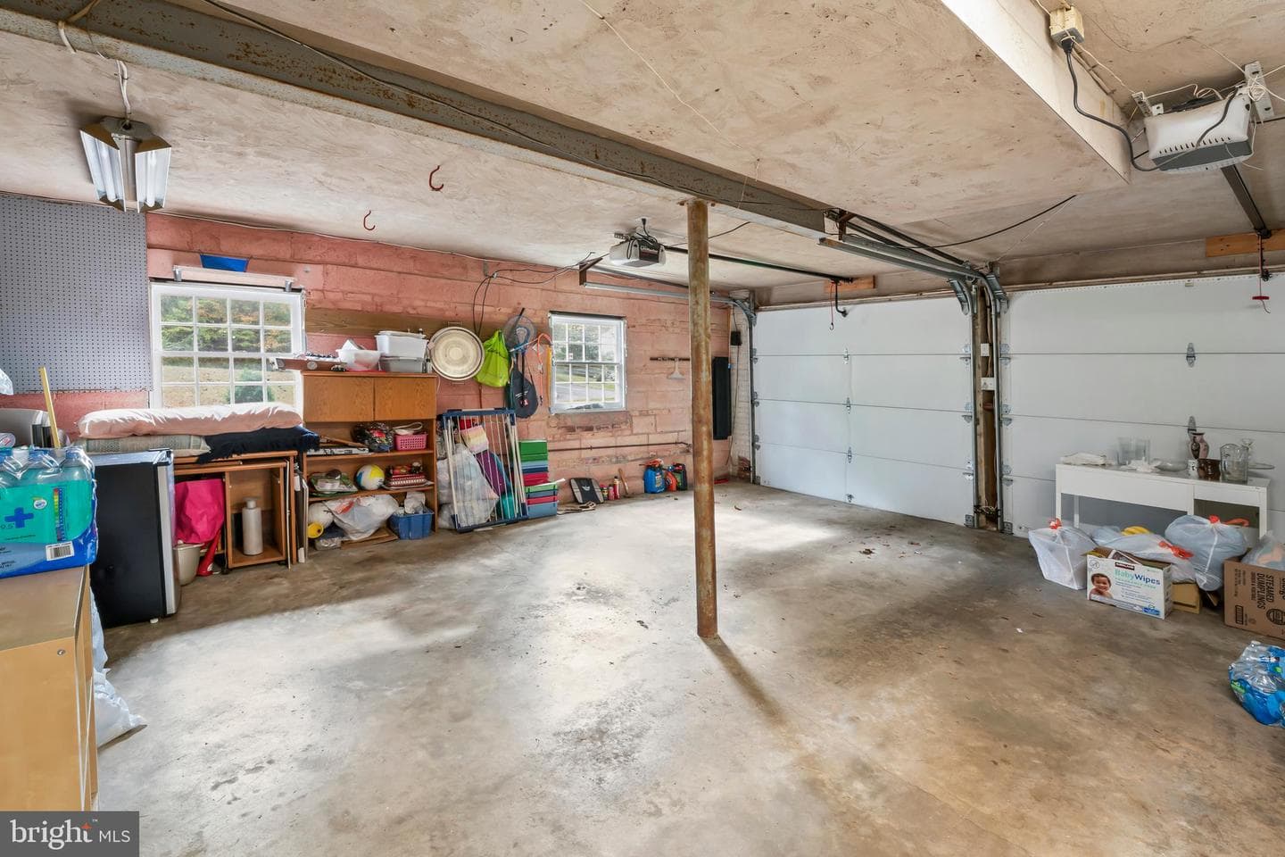 387 Devonshire Road photo 37