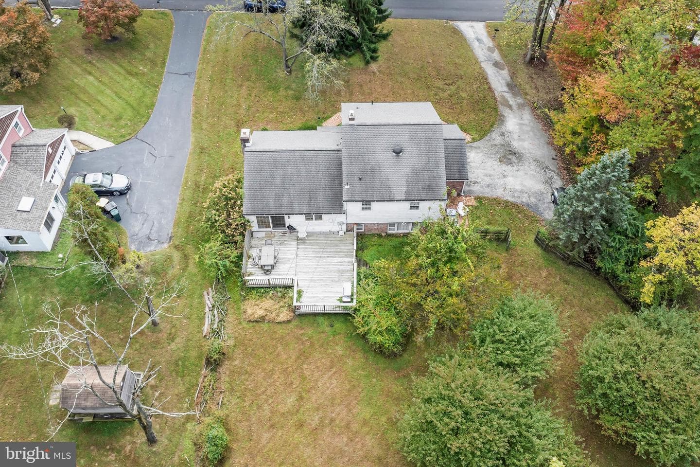 387 Devonshire Road photo 48