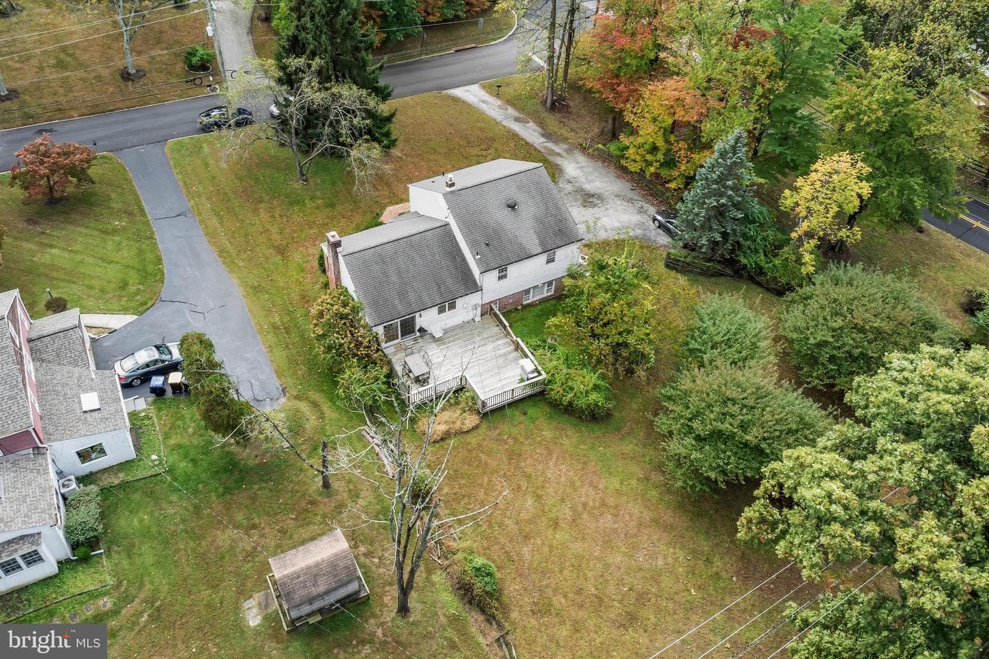 387 Devonshire Road photo 49