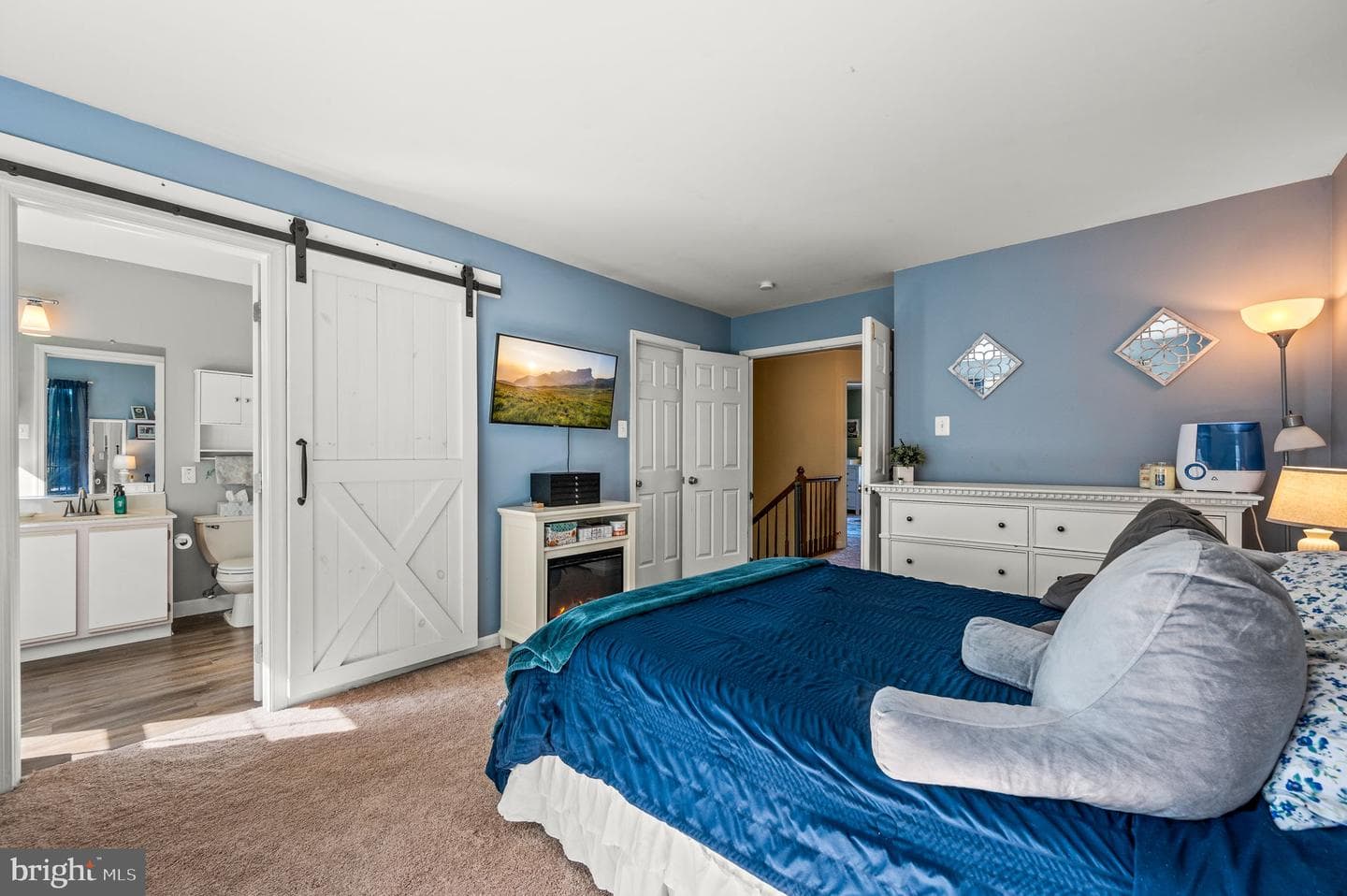 10 Cynthia Road #101 photo 23