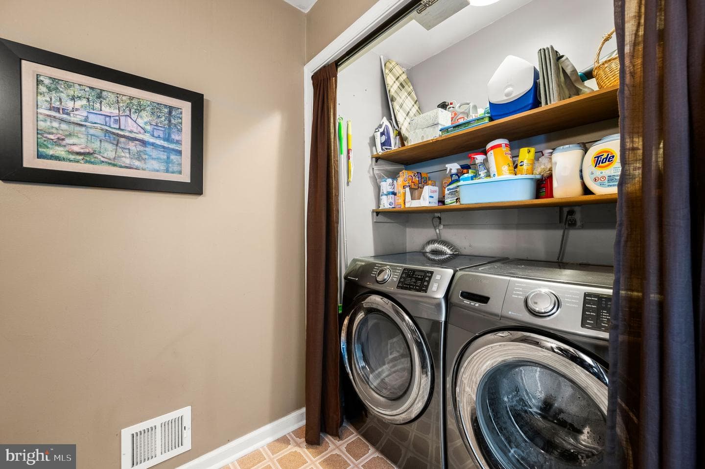 10 Cynthia Road #101 photo 8