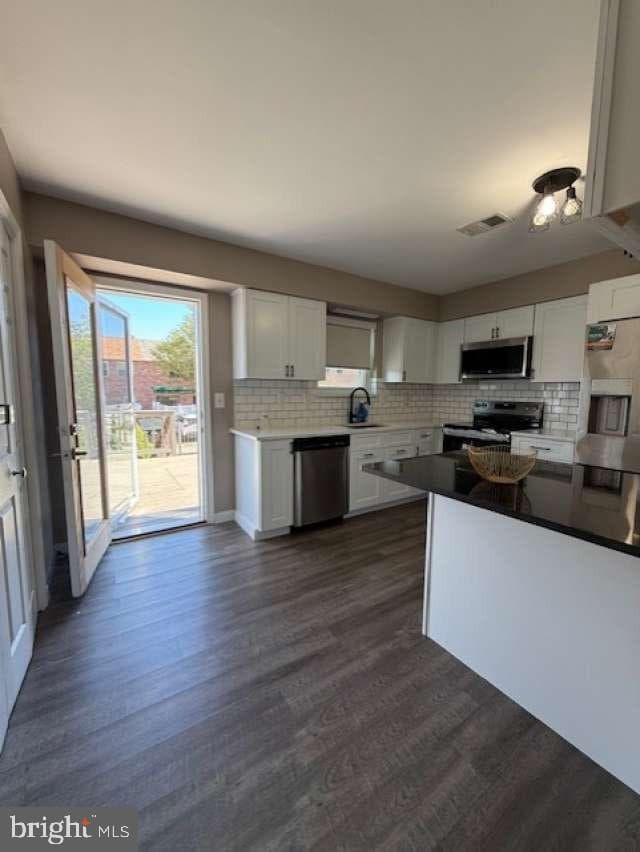 63 Kelmar Avenue photo 5