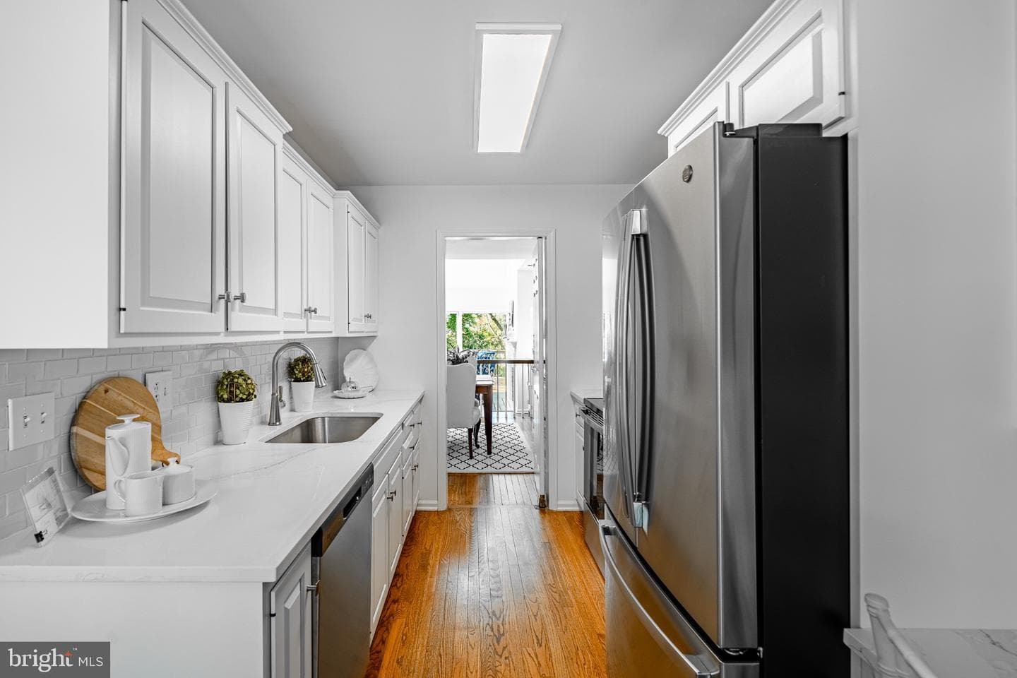 6 Wingstone Lane photo 8