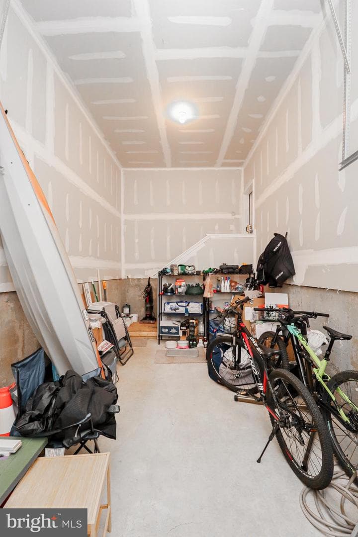 364 Trego Avenue photo 30
