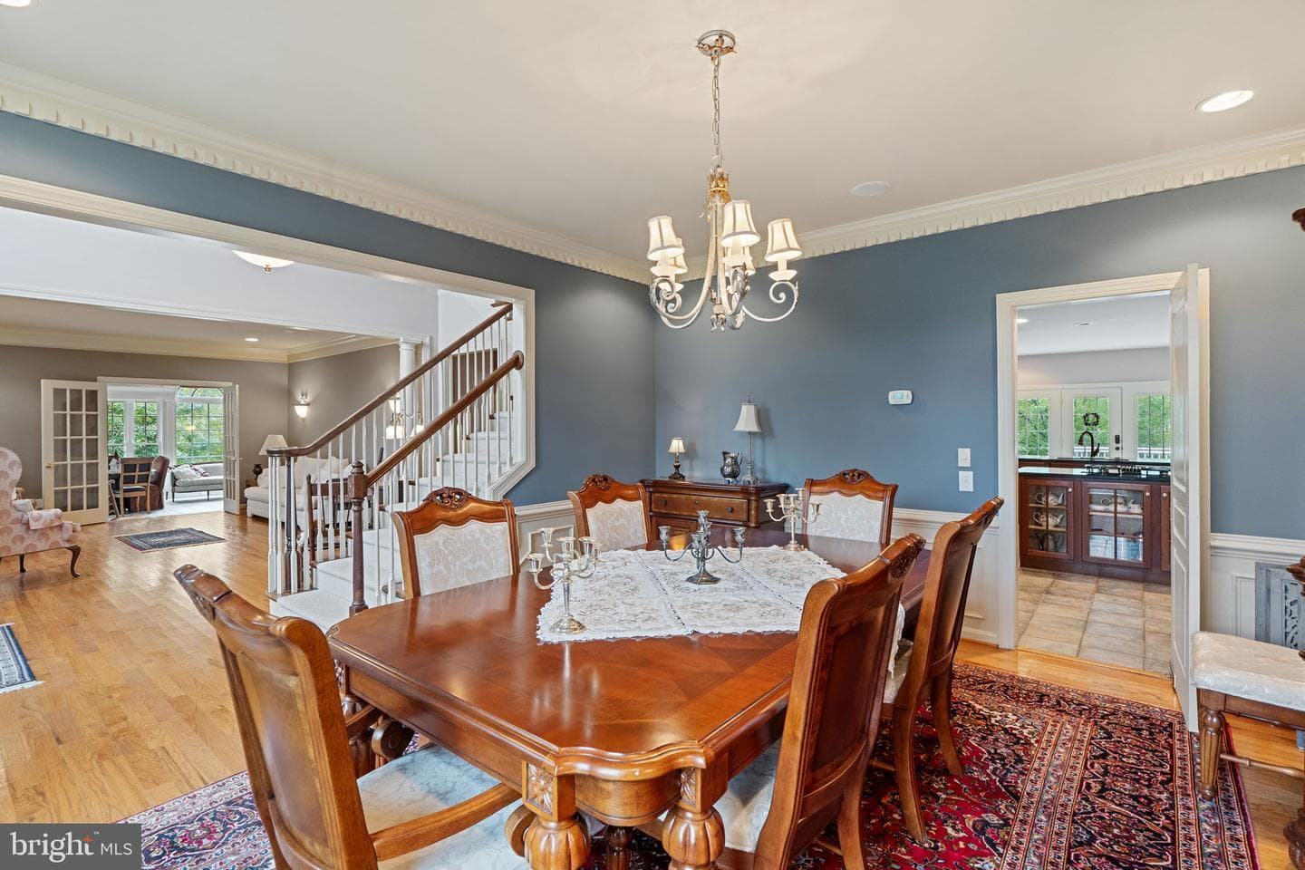 200 Armitage Court photo 24