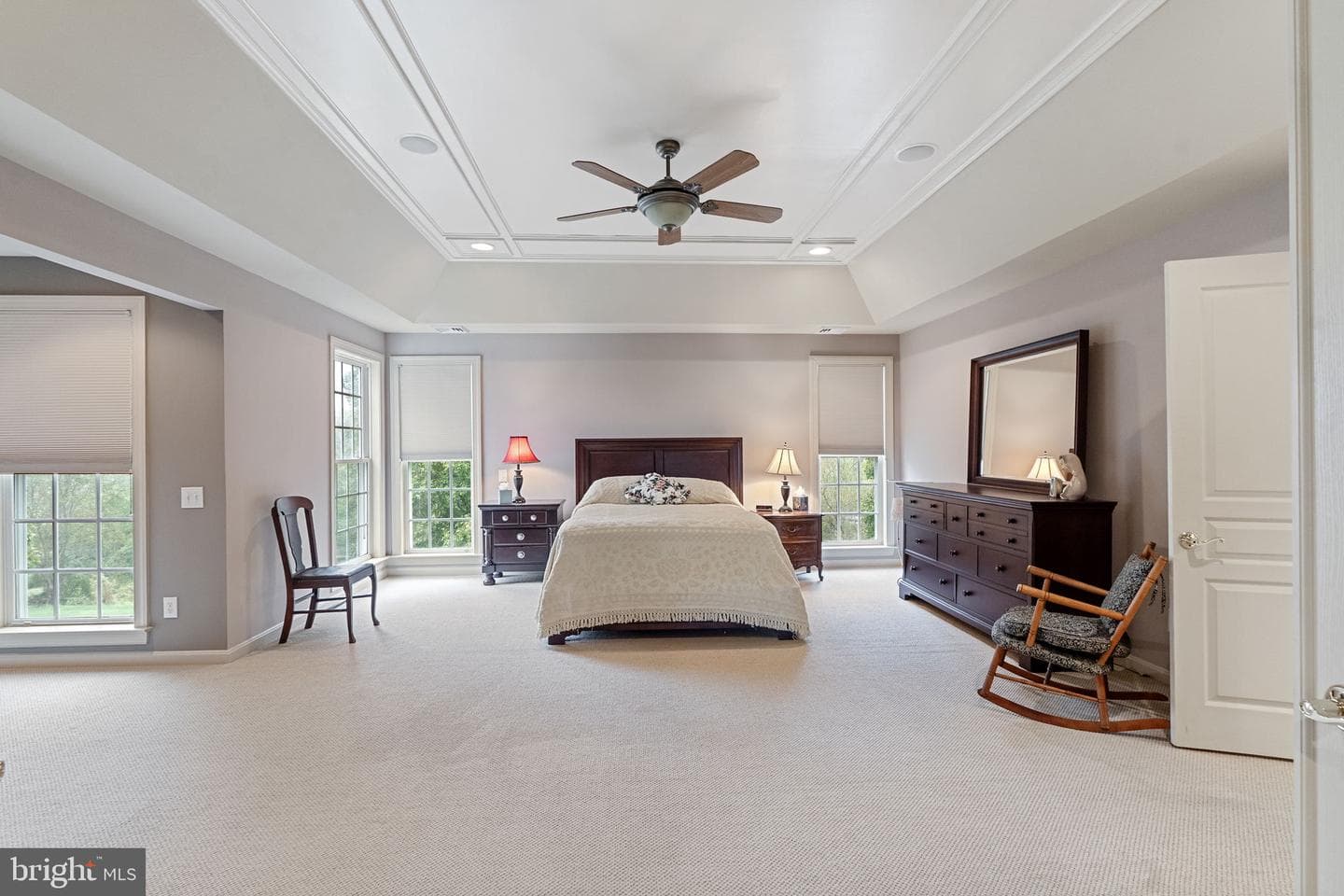 200 Armitage Court photo 51